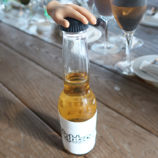 The Handy Bottle Top